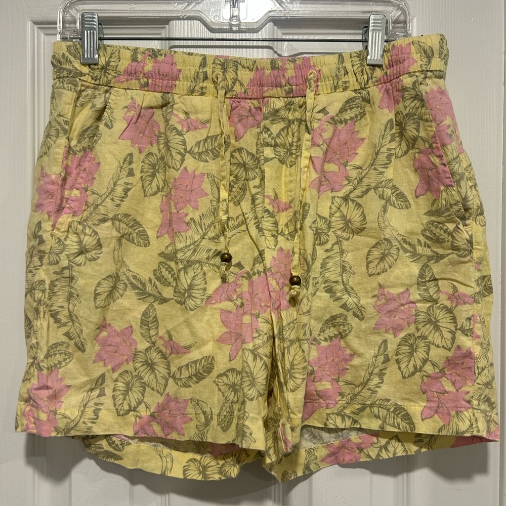 Margaritaville Yellow and‎ Pink Floral Shorts